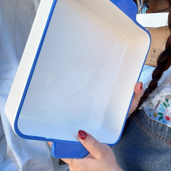 蓝边方烤盘微瑕的