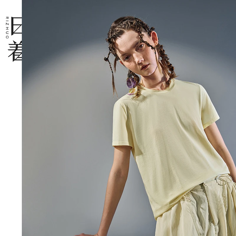 日着趣2025夏季新款针织短袖T恤修身正肩减龄清新上衣女RD2654T2