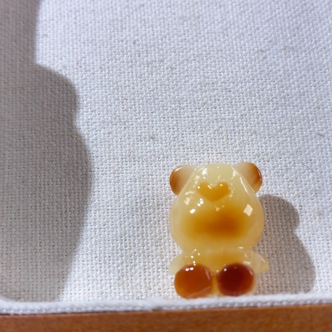 大***鱼蜜蜡未镶嵌裸石定制