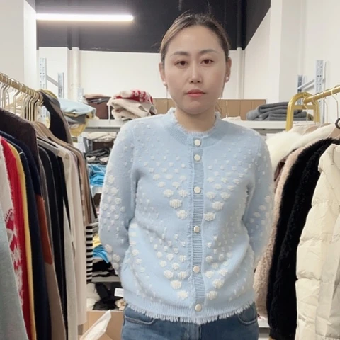 羊绒蓝色开衫高端货