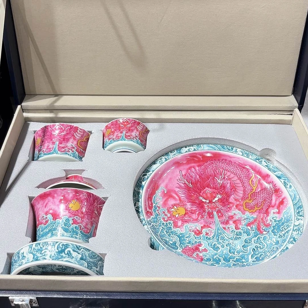 瓷片景德镇陶瓷学院教授
