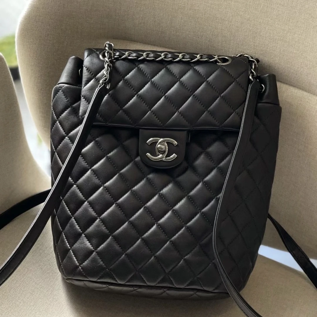 99新 Chanel/香奈儿 Chanel黑银萨尔茨堡双肩包 25090052-07