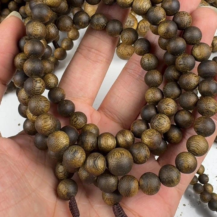 龙***下沉香碎屑沉香沉香碎屑沉香8mm多圈26克多样性发一条