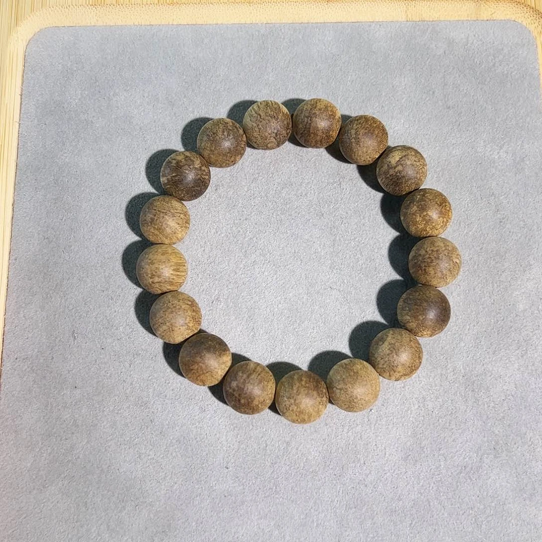 手串沉香天然柬埔寨菩萨老料1.3单圈 花香蜜甜