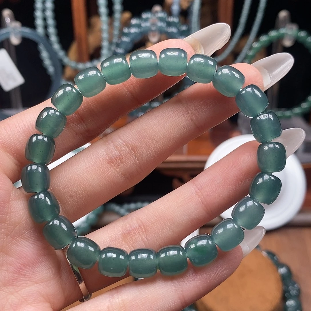 未镶嵌手链翡翠7.7直切手串