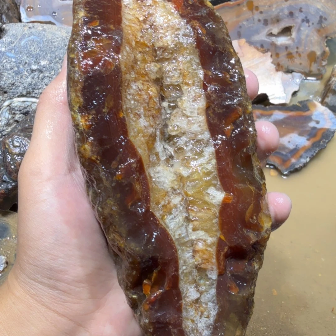 未镶嵌玛瑙/玉髓珠宝半成品