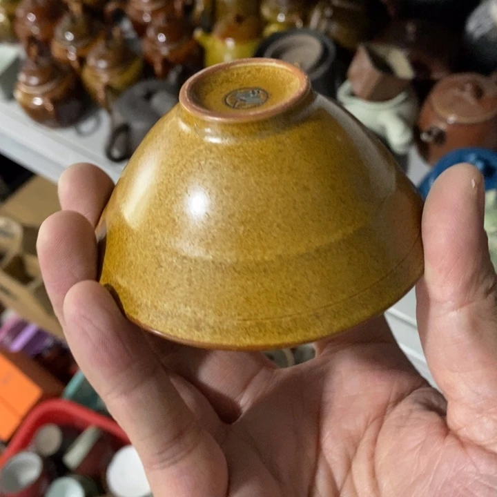 陶瓷艺术品及陶瓷壶