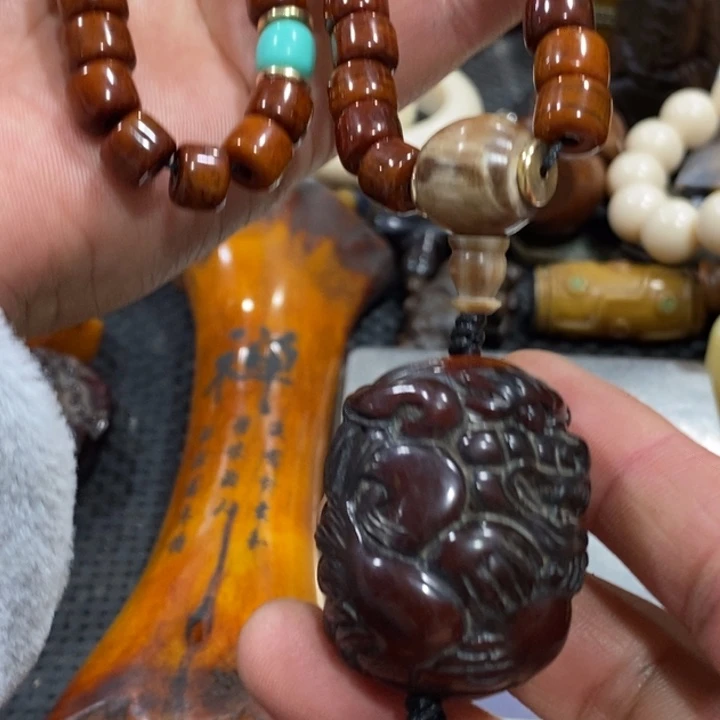 滴血莲花菩提吊坠