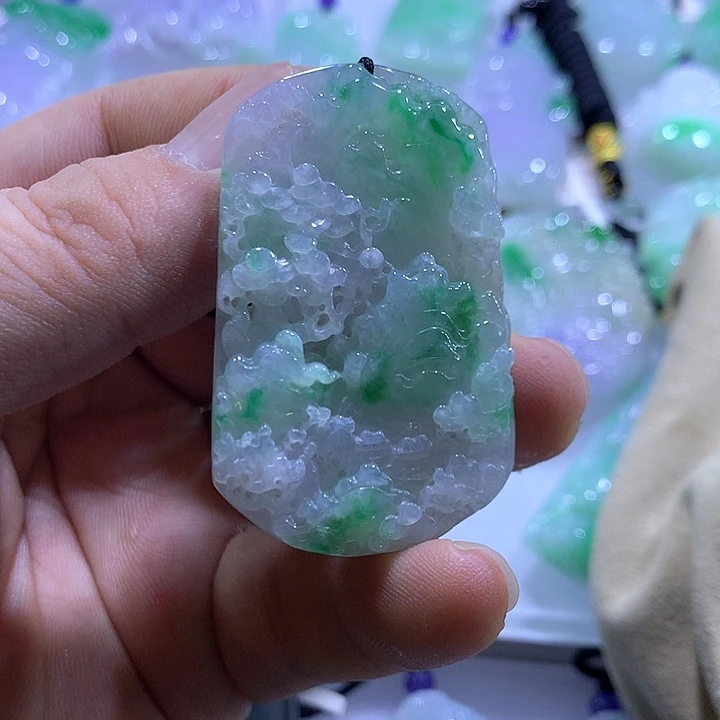 翡翠未镶嵌颈饰天然翡翠A货吊坠