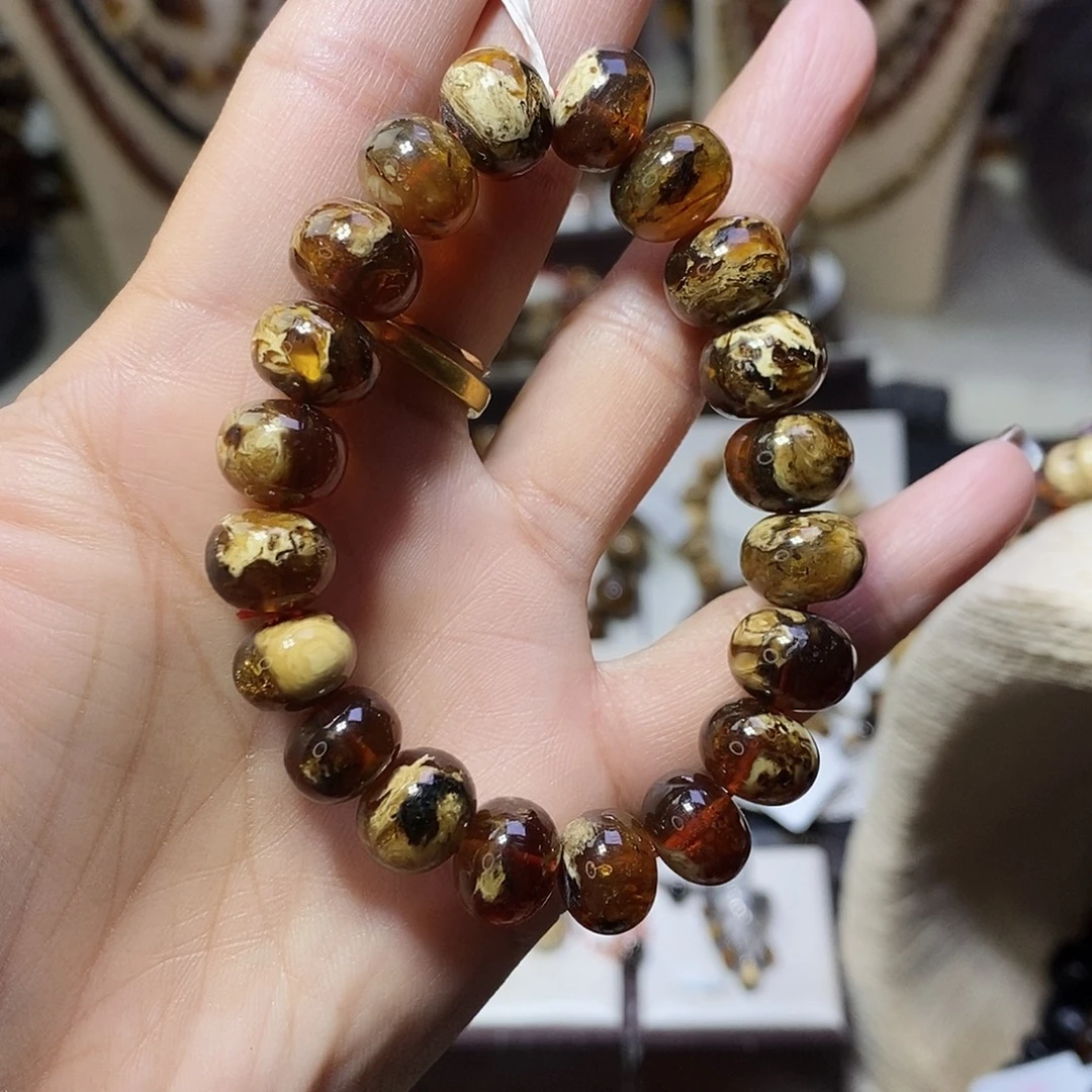 琥珀未镶嵌裸石血底溶洞11mm