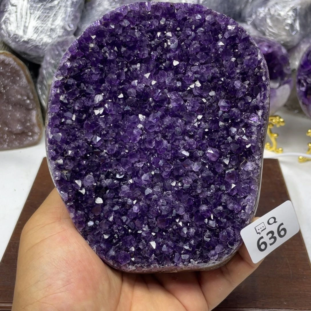 未镶嵌大型摆件（非配饰）水晶