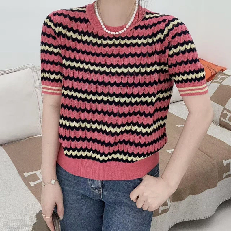 【香嘉怡新品】XJYE9931女士上衣莱赛尔+桑蚕丝圆领套头条纹镂空