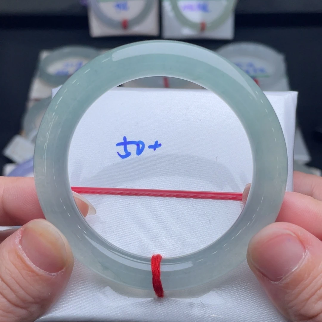 翡翠未镶嵌手镯翡翠手镯9