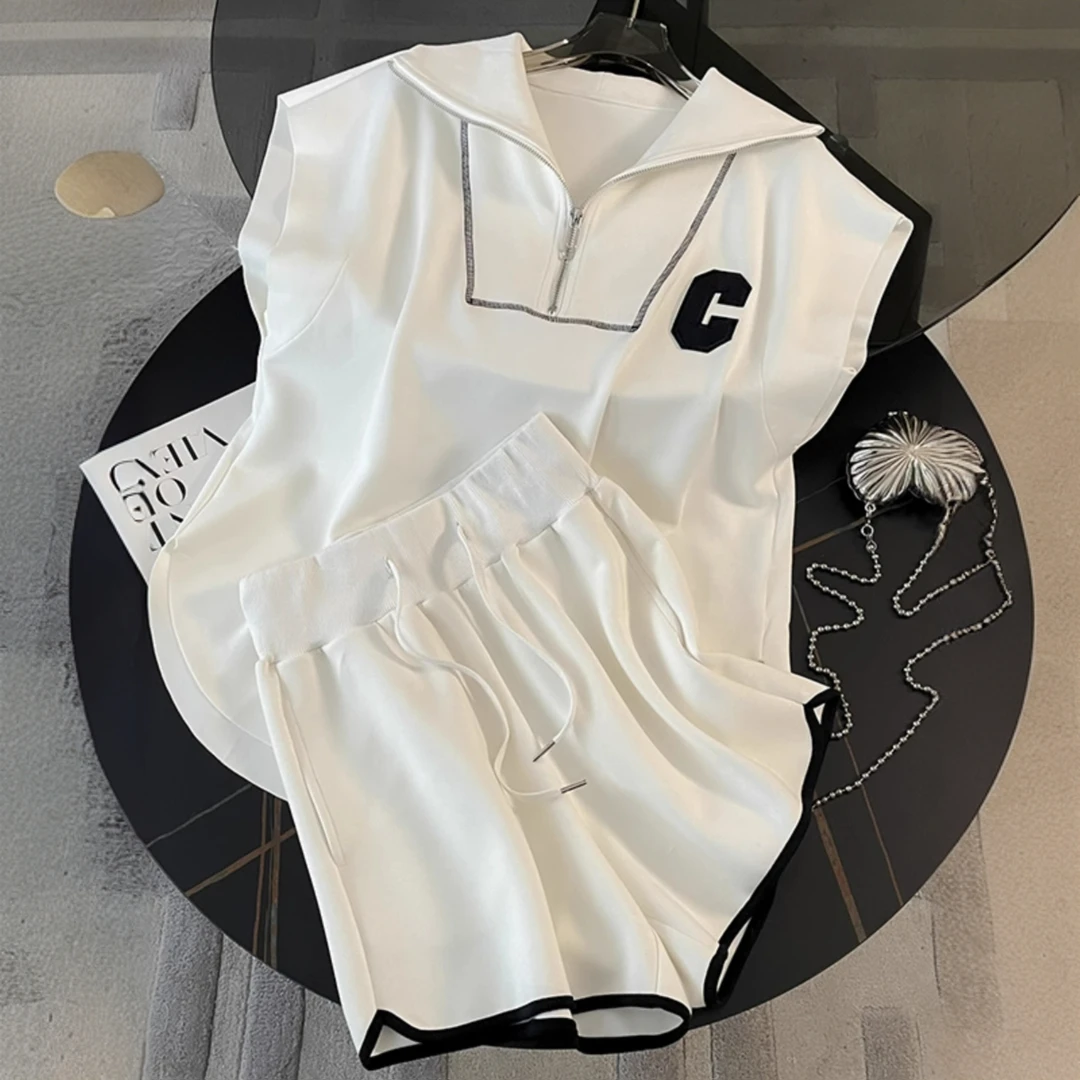 白色休闲运动套装女夏季2025新款高级感洋气翻领短袖T恤短两件套
