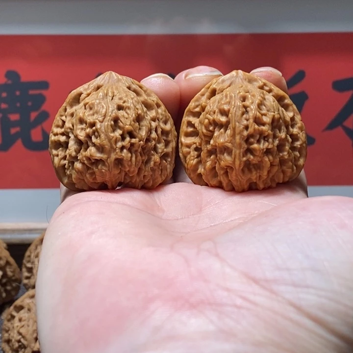 文玩核桃吊坠南疆39/37/36