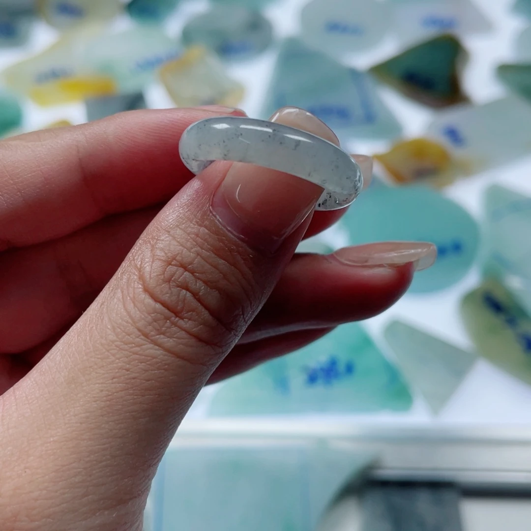 定制翡翠未镶嵌1****4天然翡翠A货