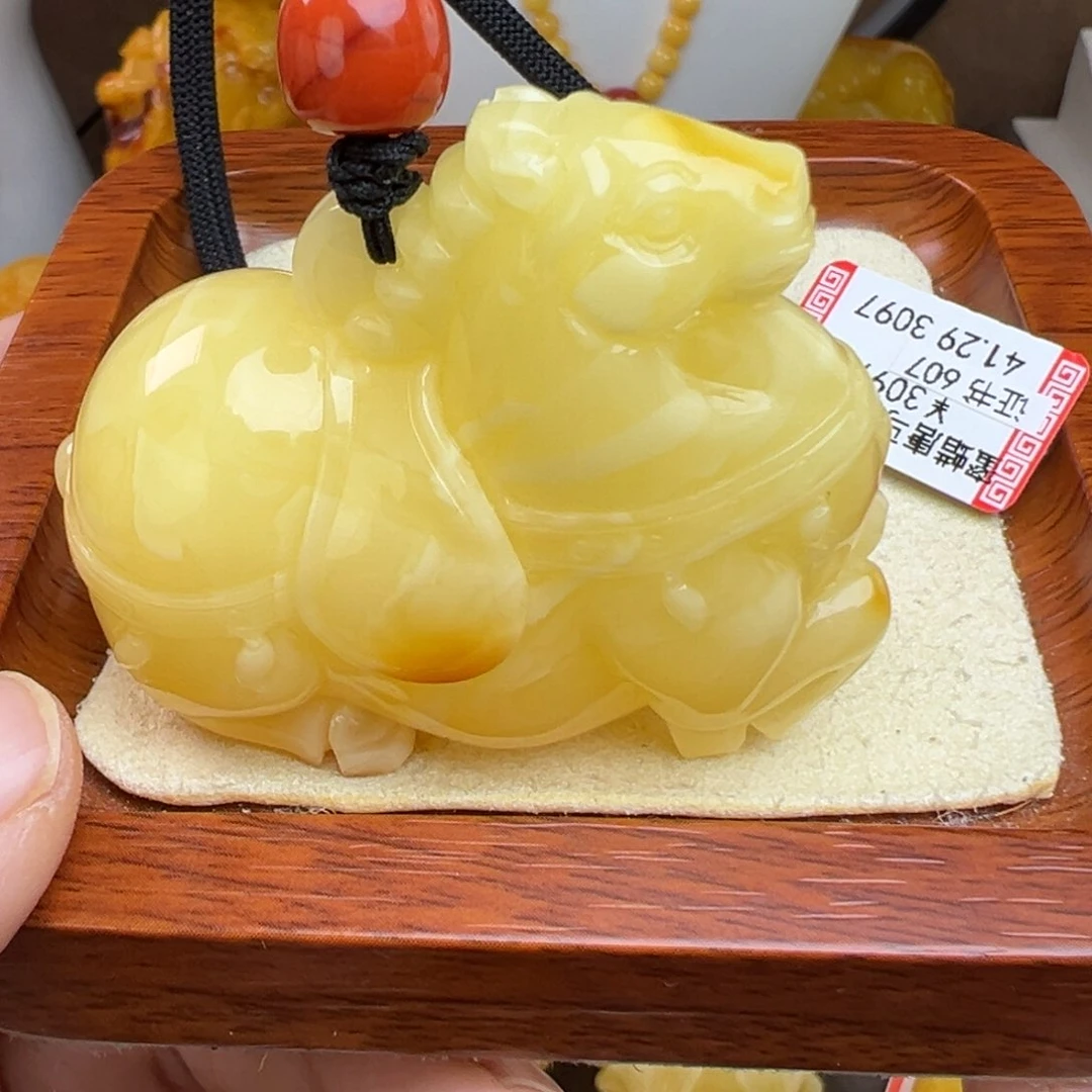 裸石蜜蜡未镶嵌手把件