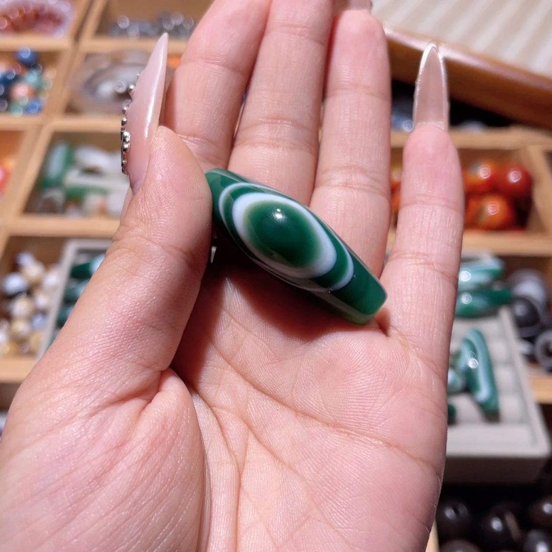 未镶嵌玛瑙/玉髓珠宝半成品