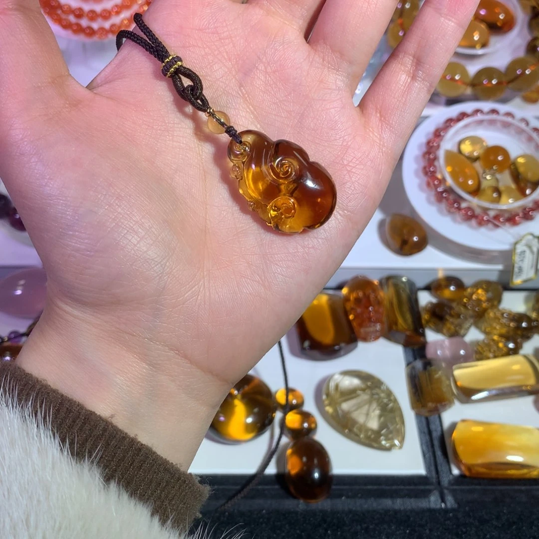 水晶颈饰未镶嵌天然