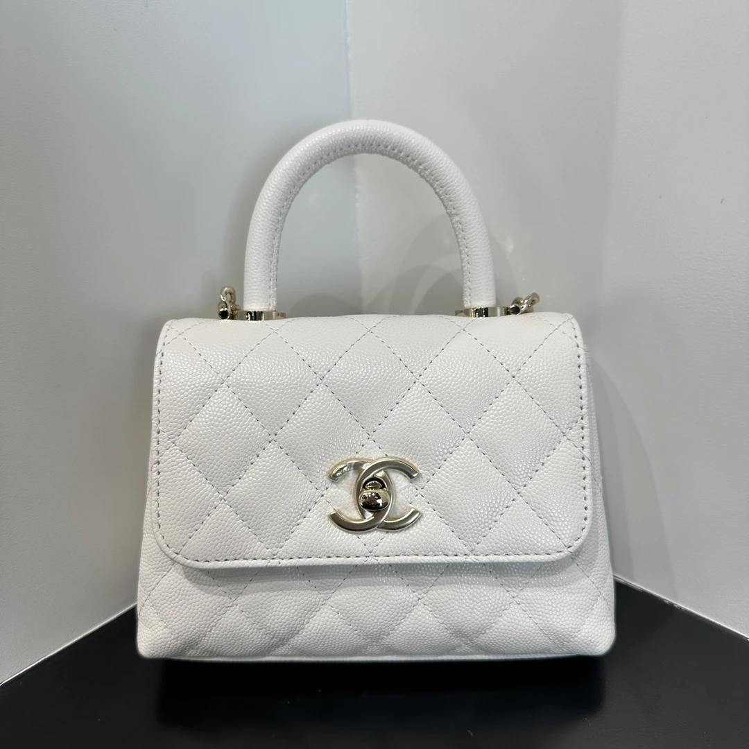 全新未使用 Chanel/香奈儿 【现货】25P白色Coco handle nano