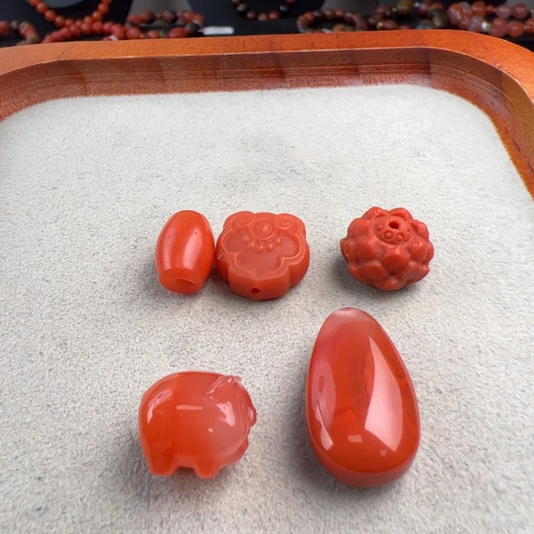 南红玛瑙未镶嵌A8配饰套装