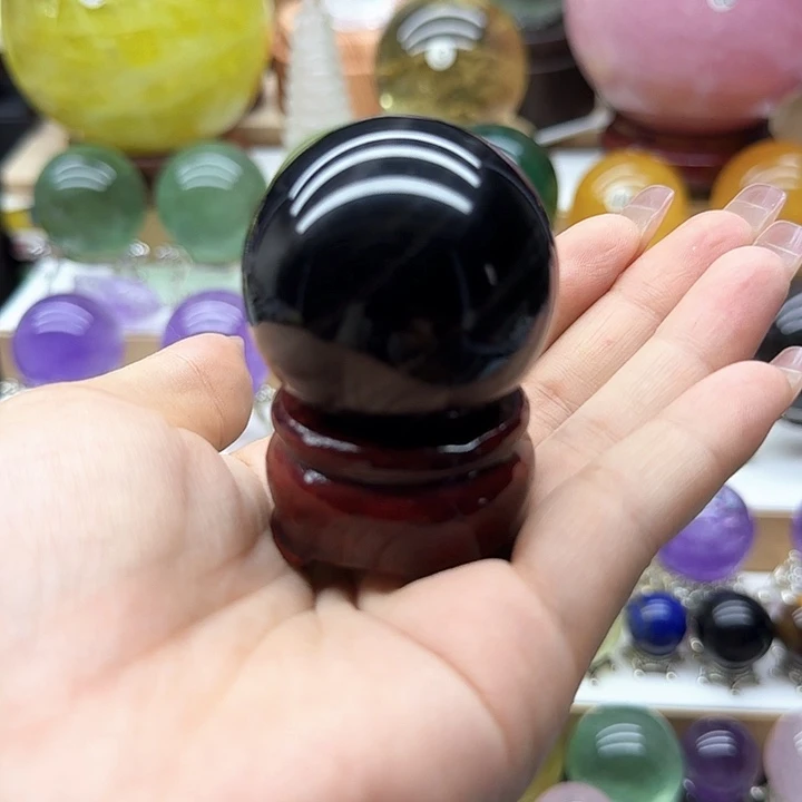 桃***子未镶嵌珠宝半成品水晶