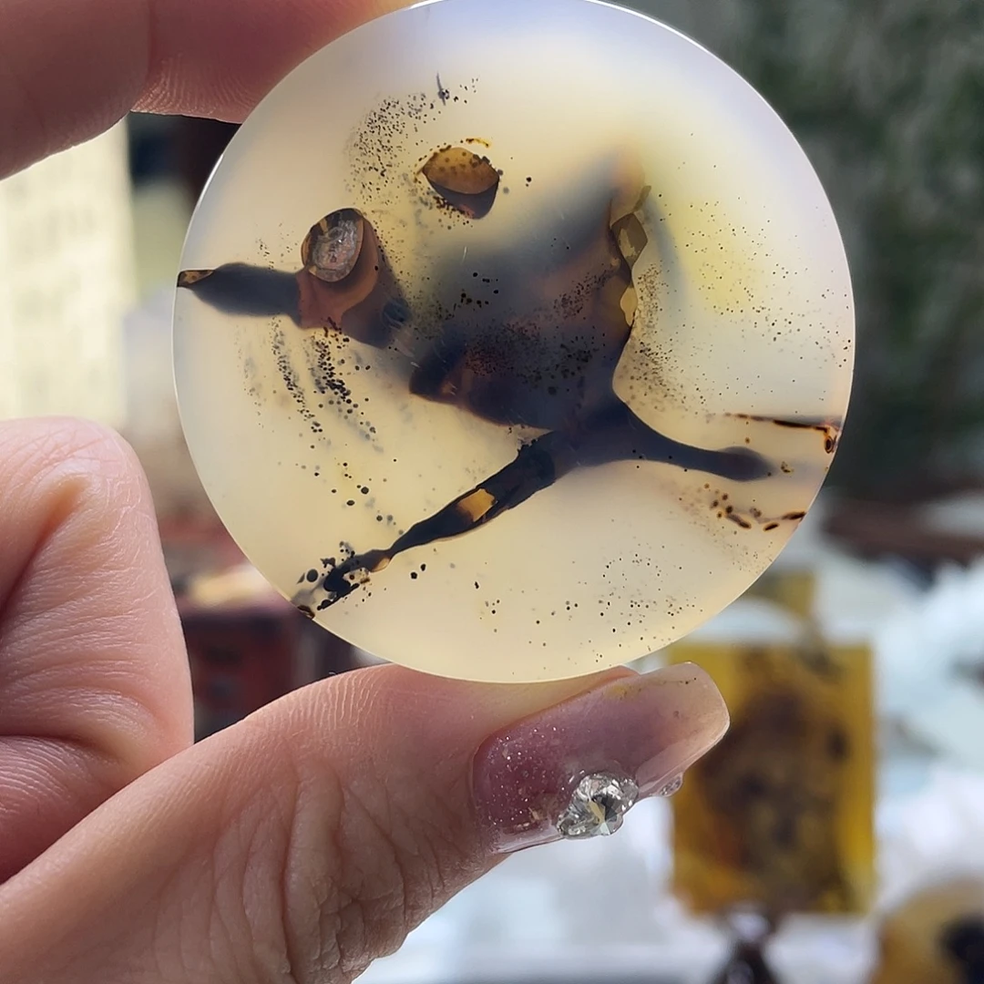 玛瑙/玉髓未镶嵌珠宝奇石