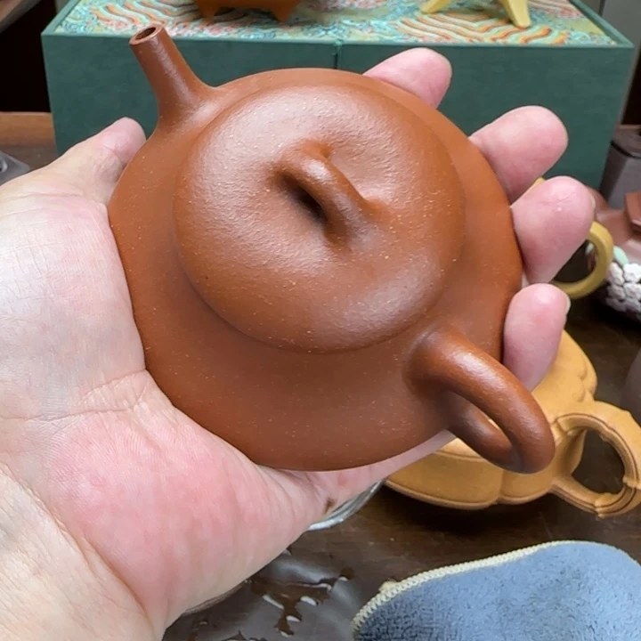 紫砂公道杯密密麻麻