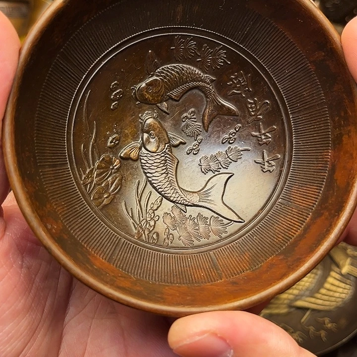 精美铜器做工精湛