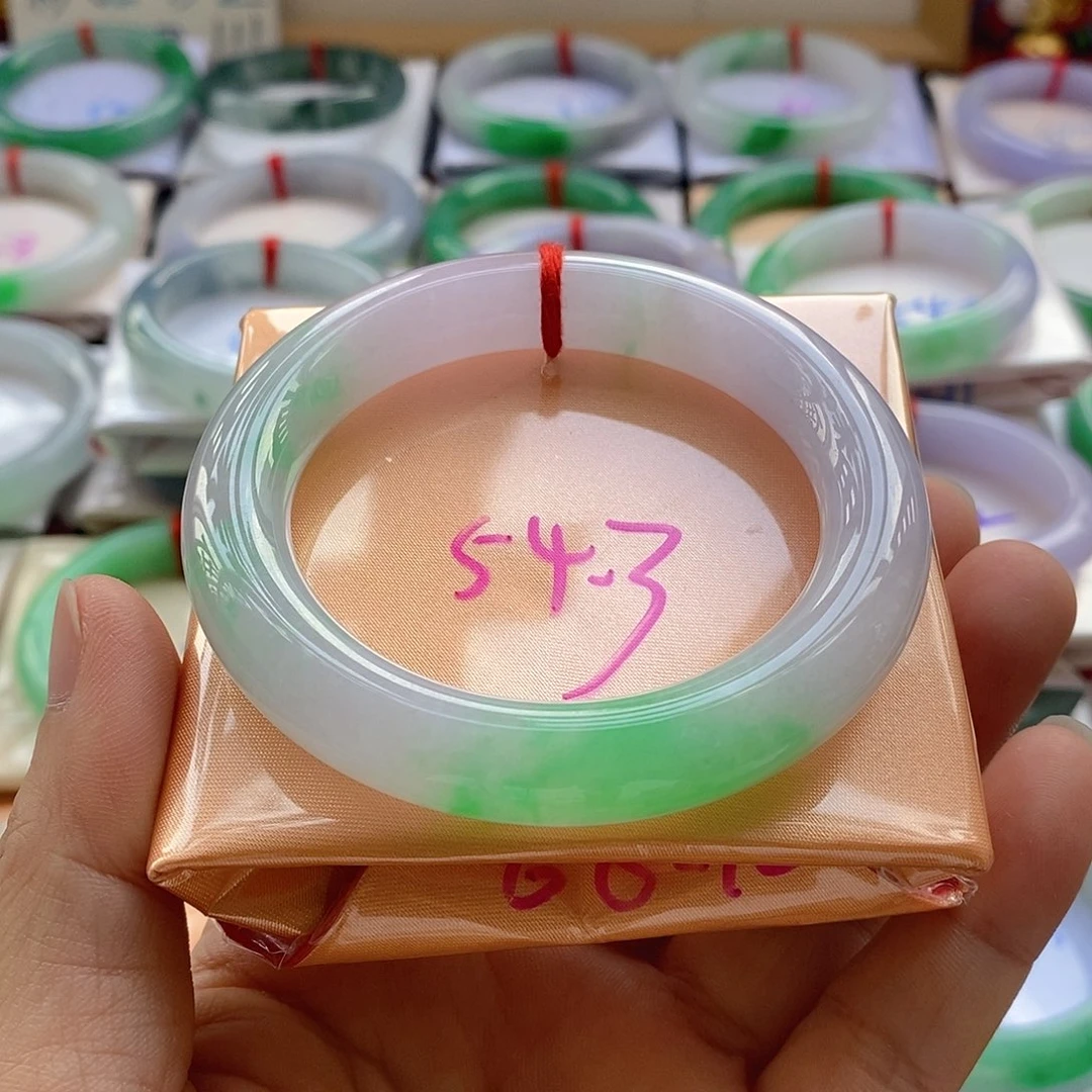 翡翠未镶嵌手镯手镯