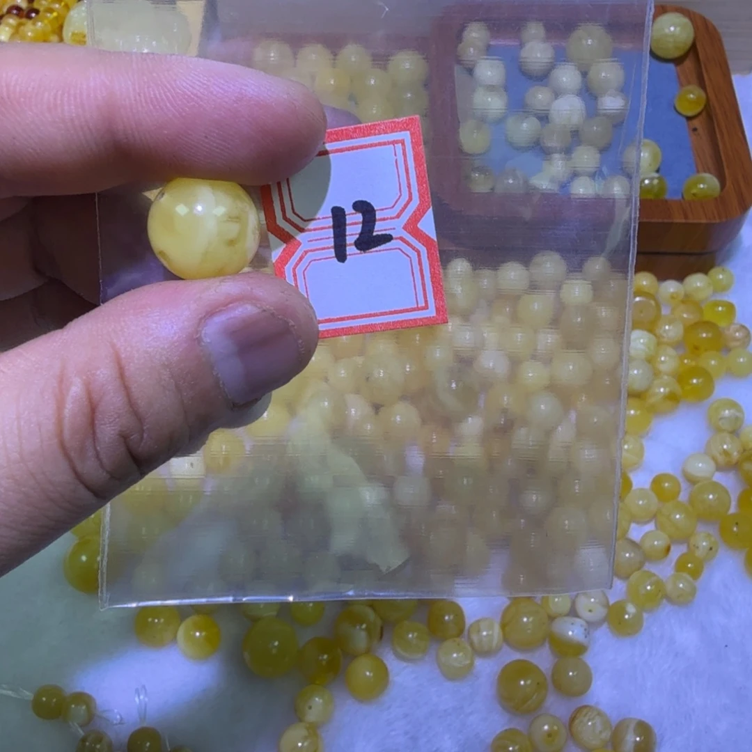 *****蜜蜡未镶嵌珠宝奇石13.8