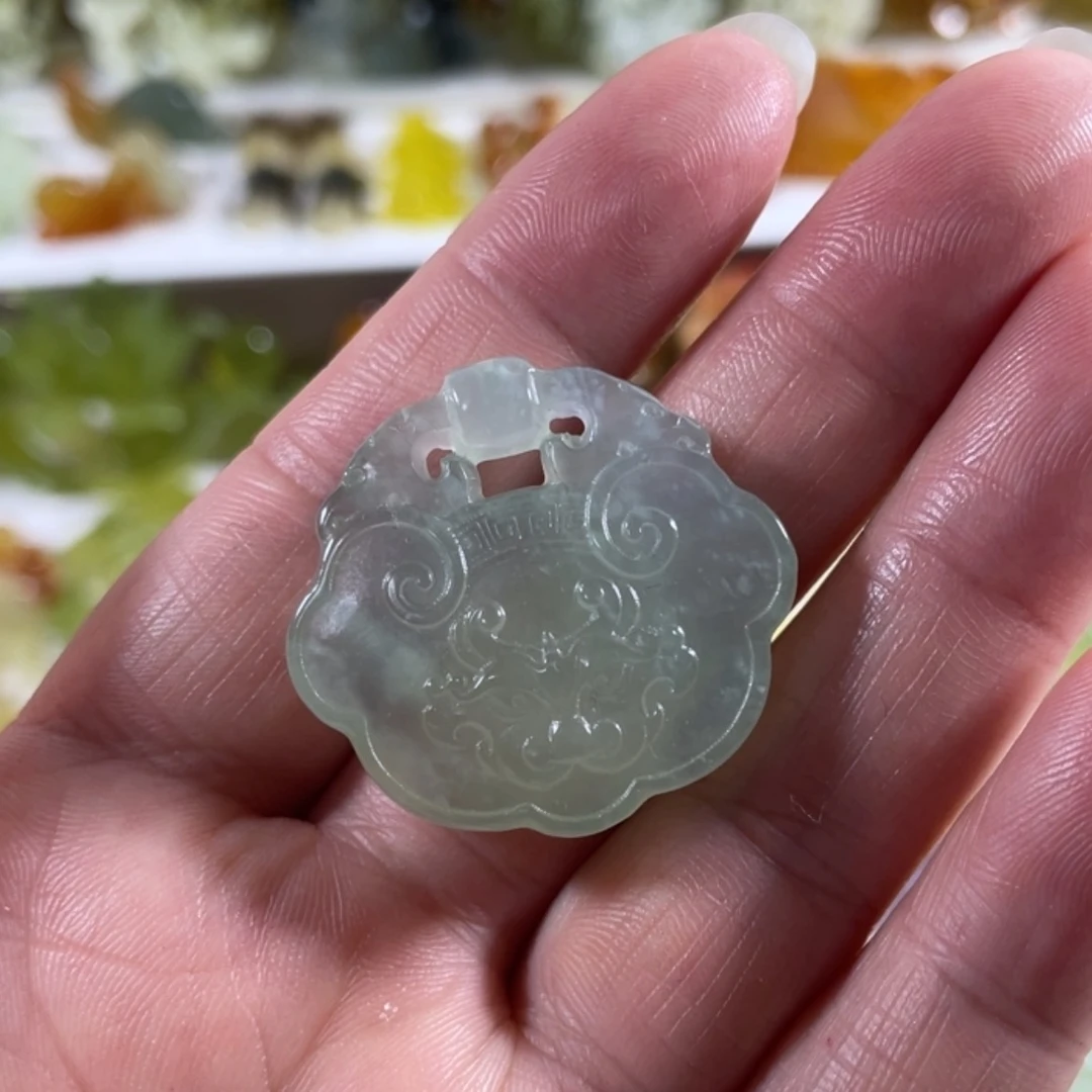 【闪购商品】未镶嵌蛇纹石玉颈饰