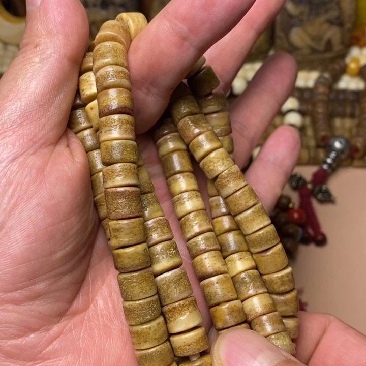 早****檀香紫檀（小叶紫檀）