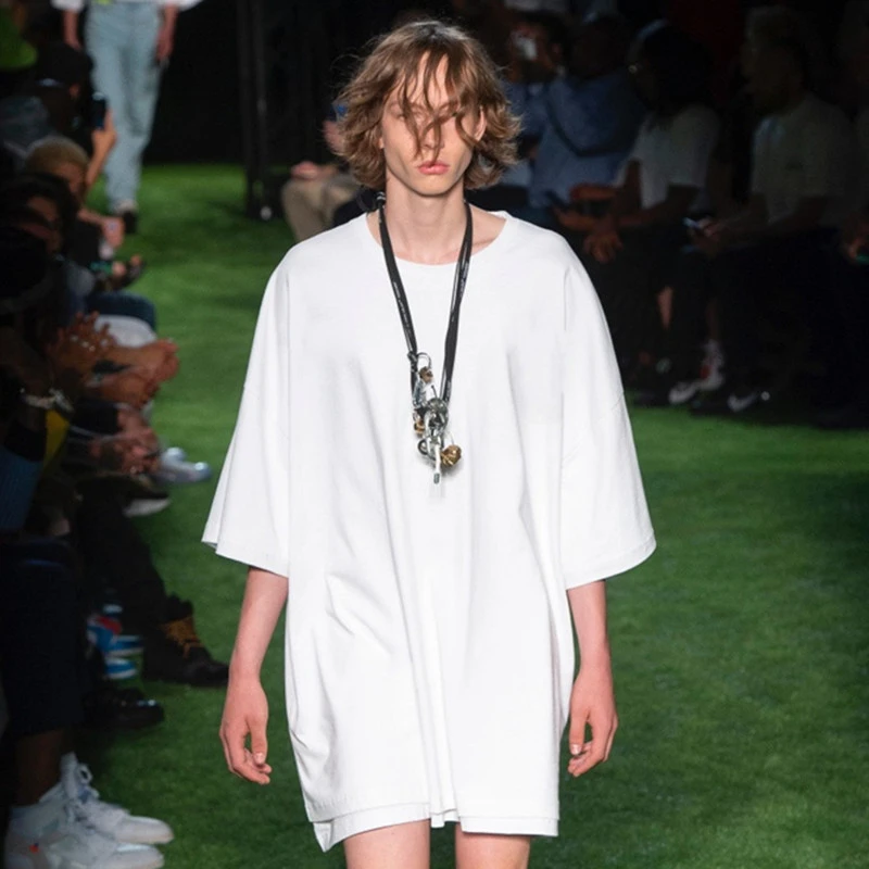 男士短袖T恤字母印花圆领休闲时尚简约夏季青年宽松纯色五分袖t恤