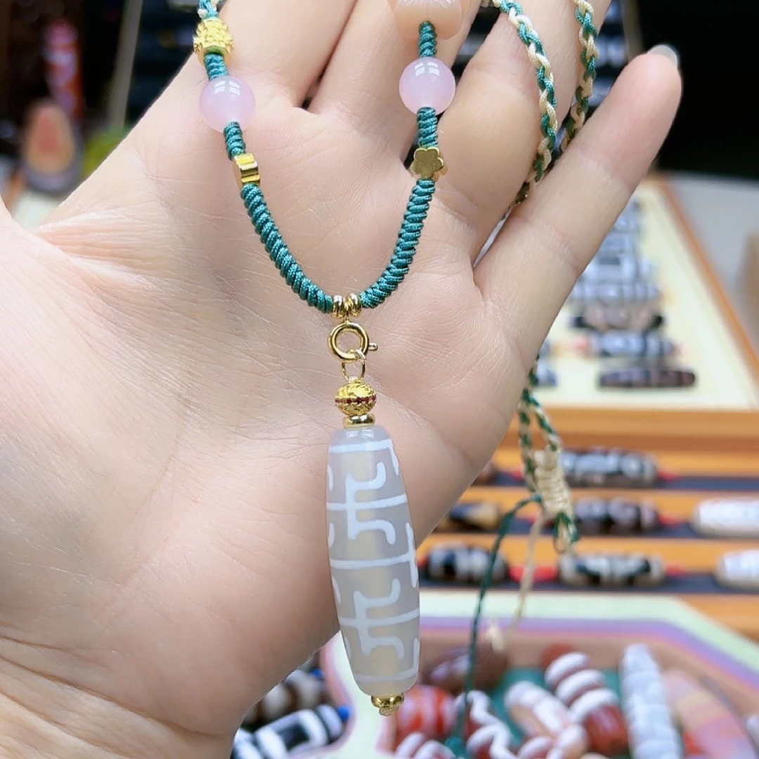 玛瑙/玉髓颈饰未镶嵌Ｑ**?