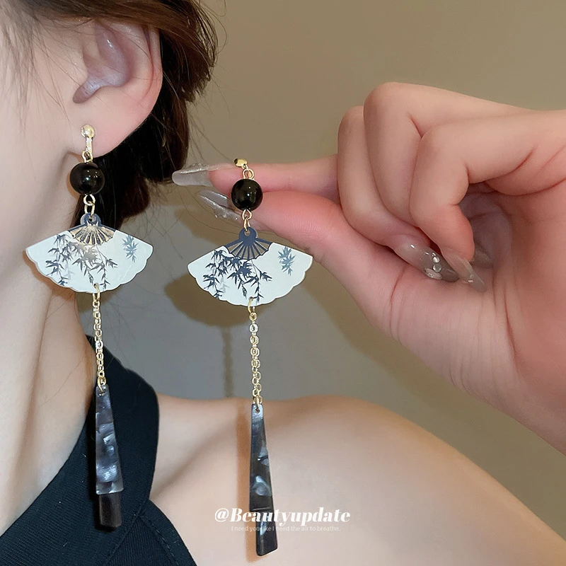 合金树脂耳饰 新中式扇子树脂流苏耳钩国潮复古长款耳环小众百搭