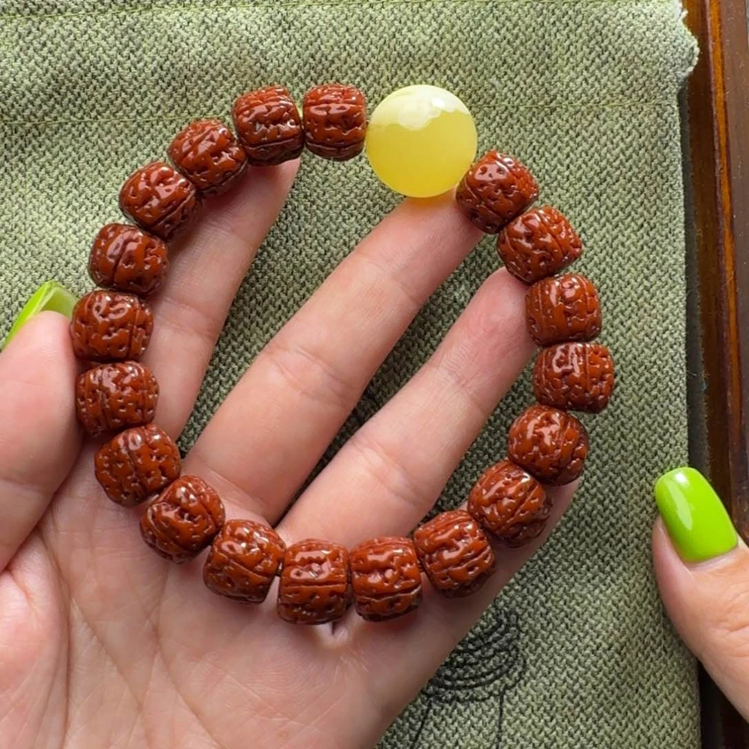 金刚菩提吊坠盘龙