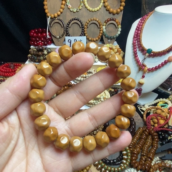 猴头核桃吊坠无相卡11