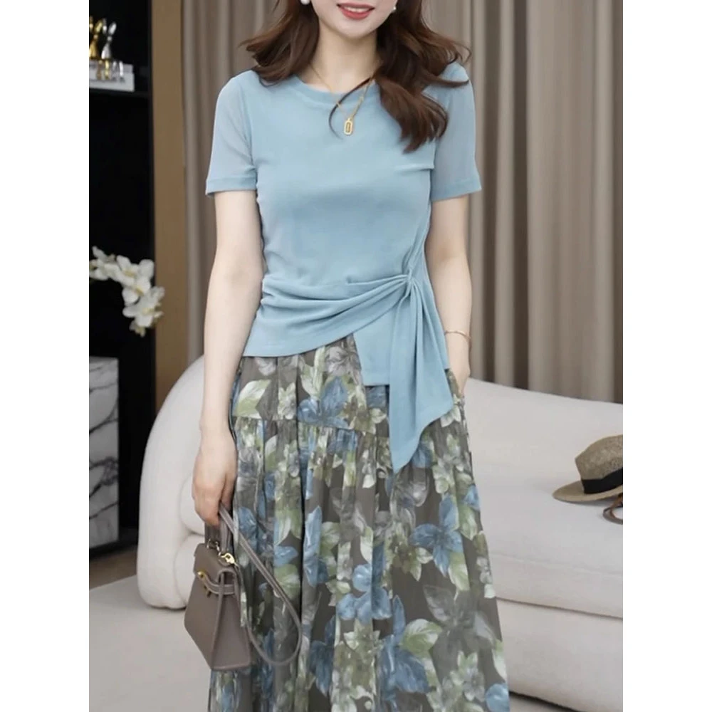 2025年夏季新款圆领收腰短袖T恤女生时尚百搭洋气设计感显瘦上衣