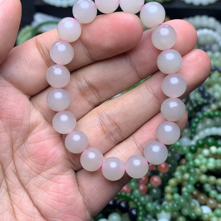 和田玉未镶嵌手串藕粉