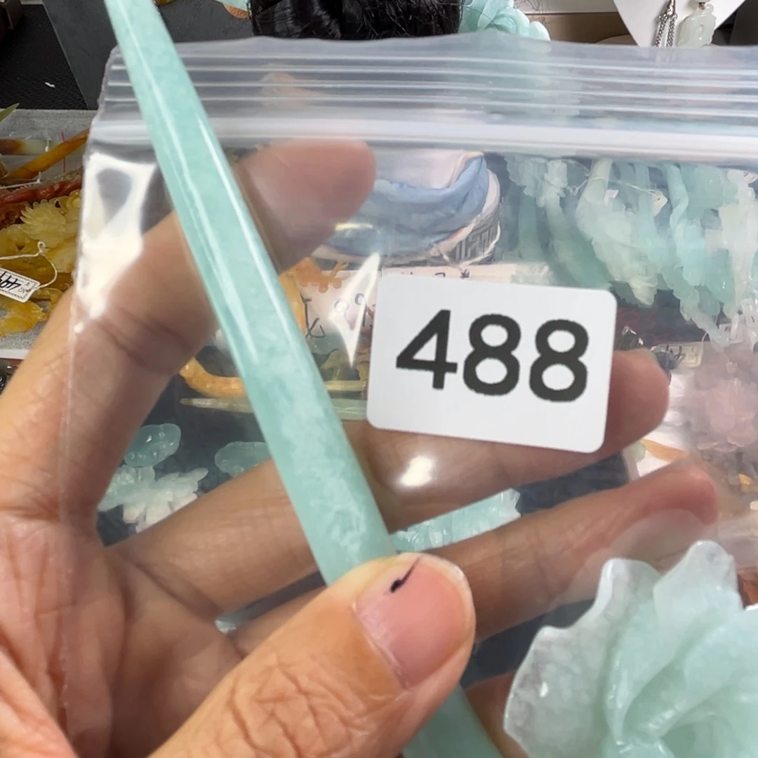 岫玉未镶嵌发饰忘*