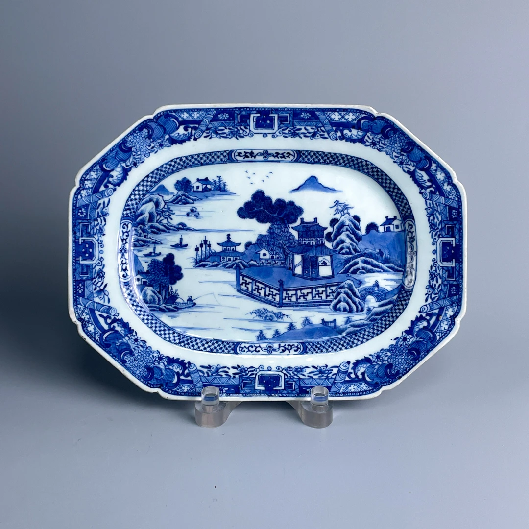青花瓷/古董乾隆山水八方盘M25AF001288古玩/收藏/文物/绣花张
