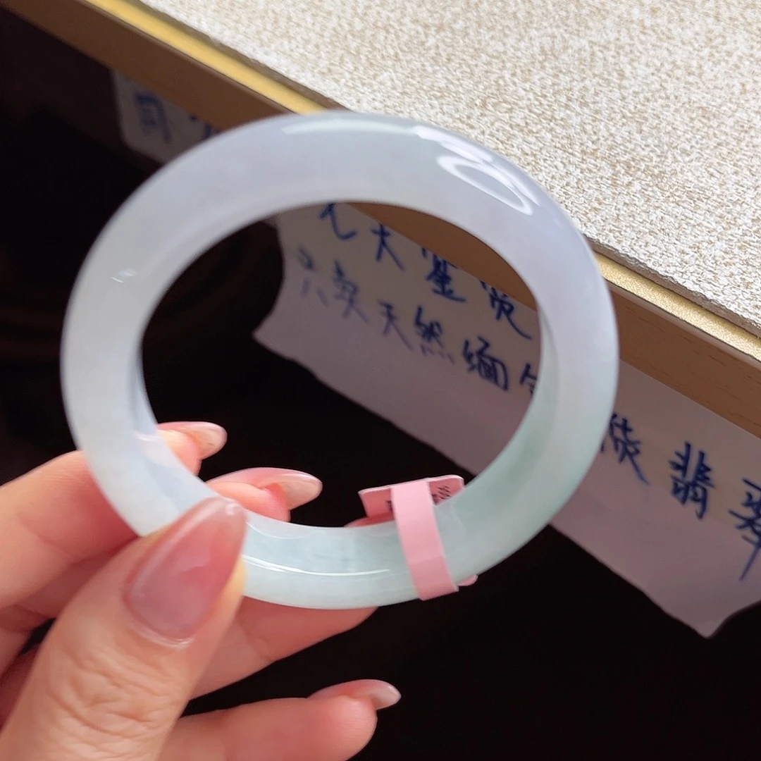 翡翠未镶嵌手镯手镯