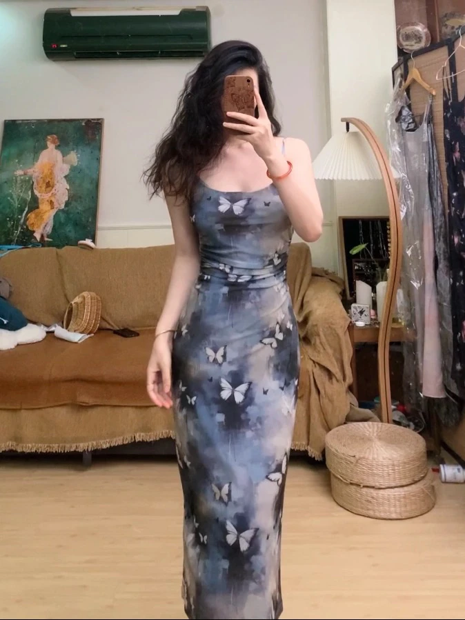 【叁月】法式复古水墨印花网纱裙温柔高腰显瘦蝴蝶碎花吊带包臀裙