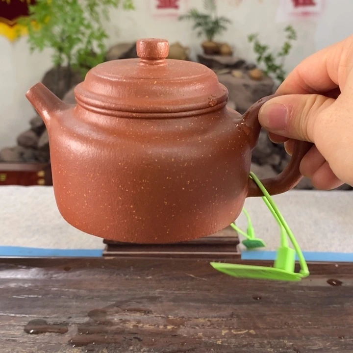 紫砂茶壶红降坡德钟230左右的容量，点汤工艺