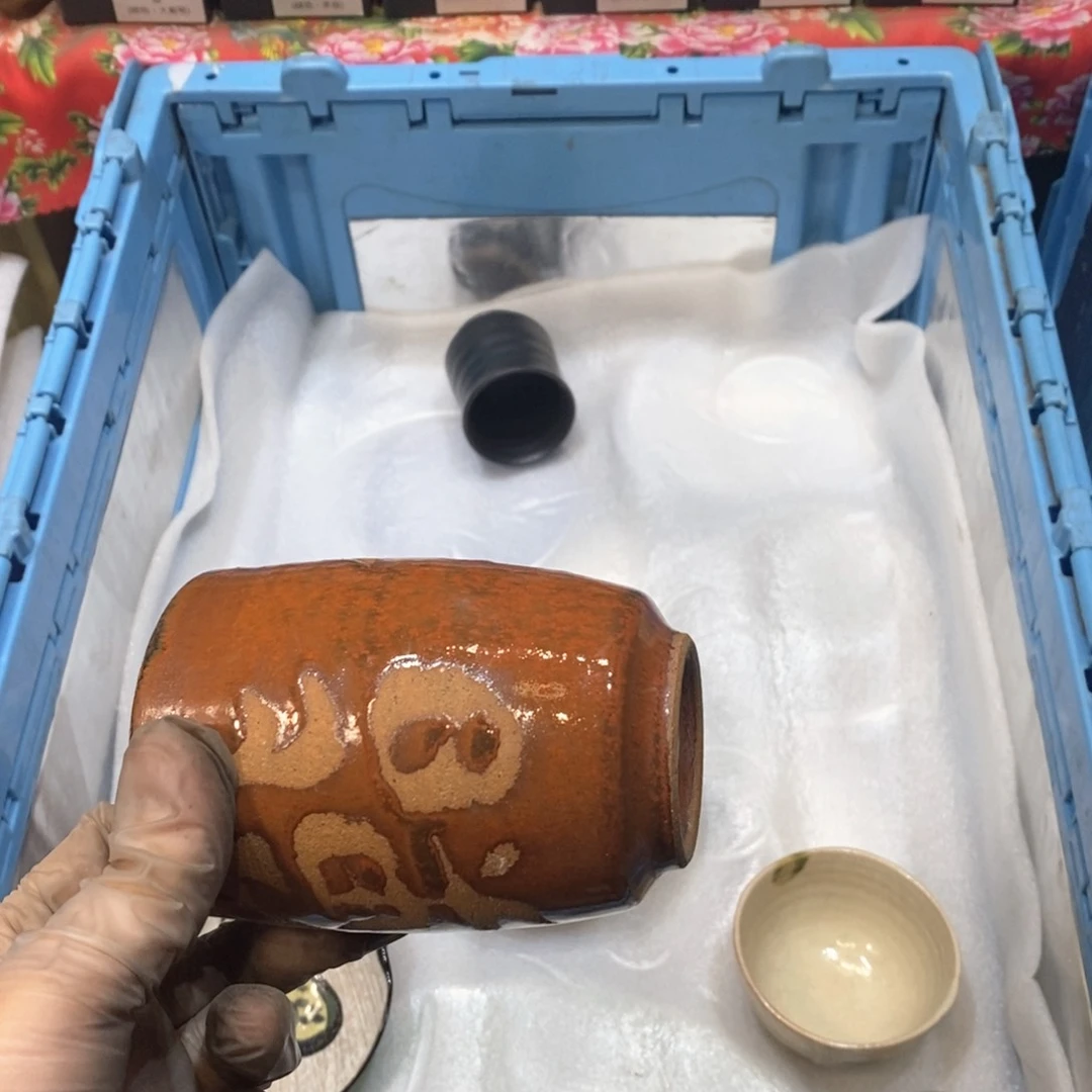 瓷片楚*适合哈哈哈哈