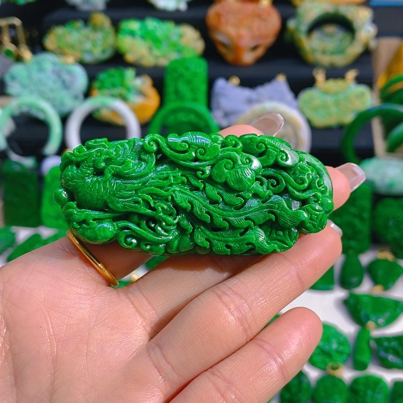 【闪购商品】翡翠颈饰未镶嵌凤凰