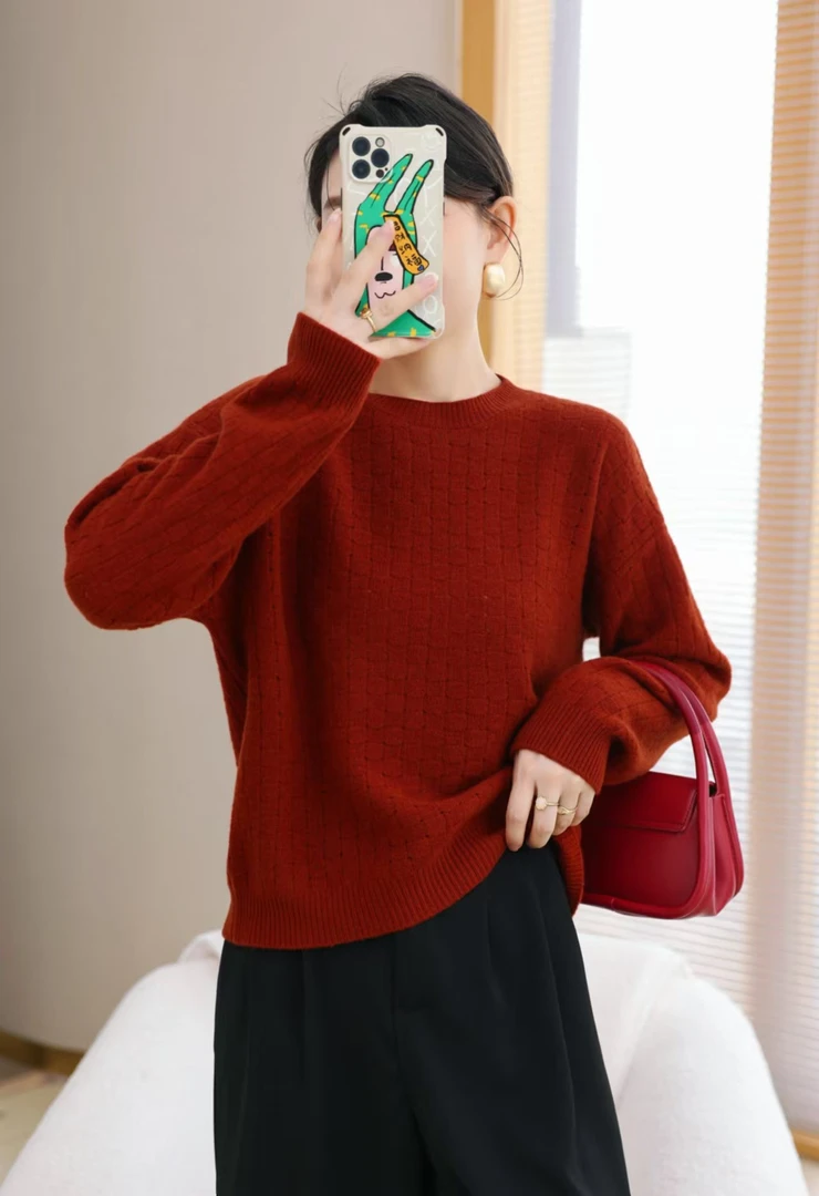 （清货）100全羊毛女士圆领宽松长袖上衣117