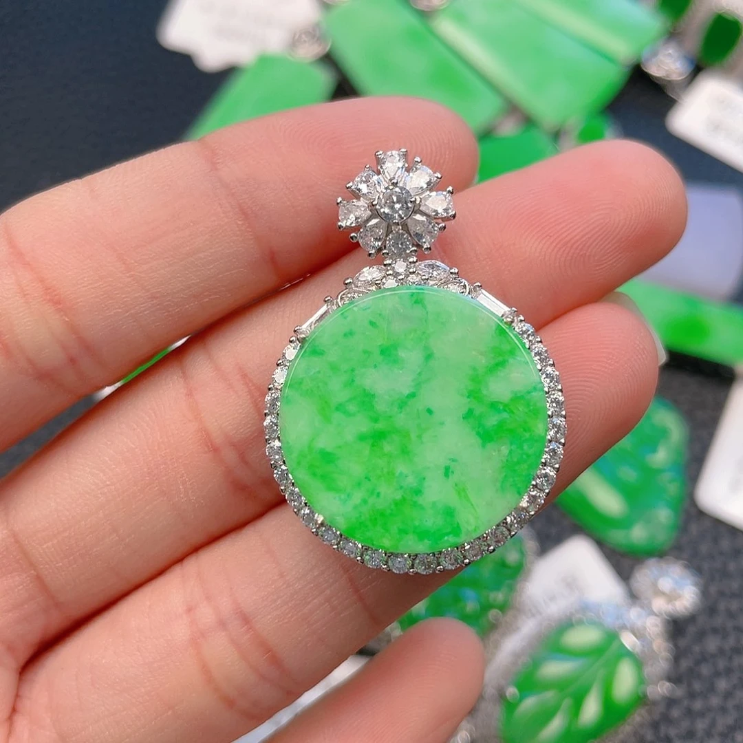 【闪购商品】翡翠吊坠(不含链)银S925镶嵌