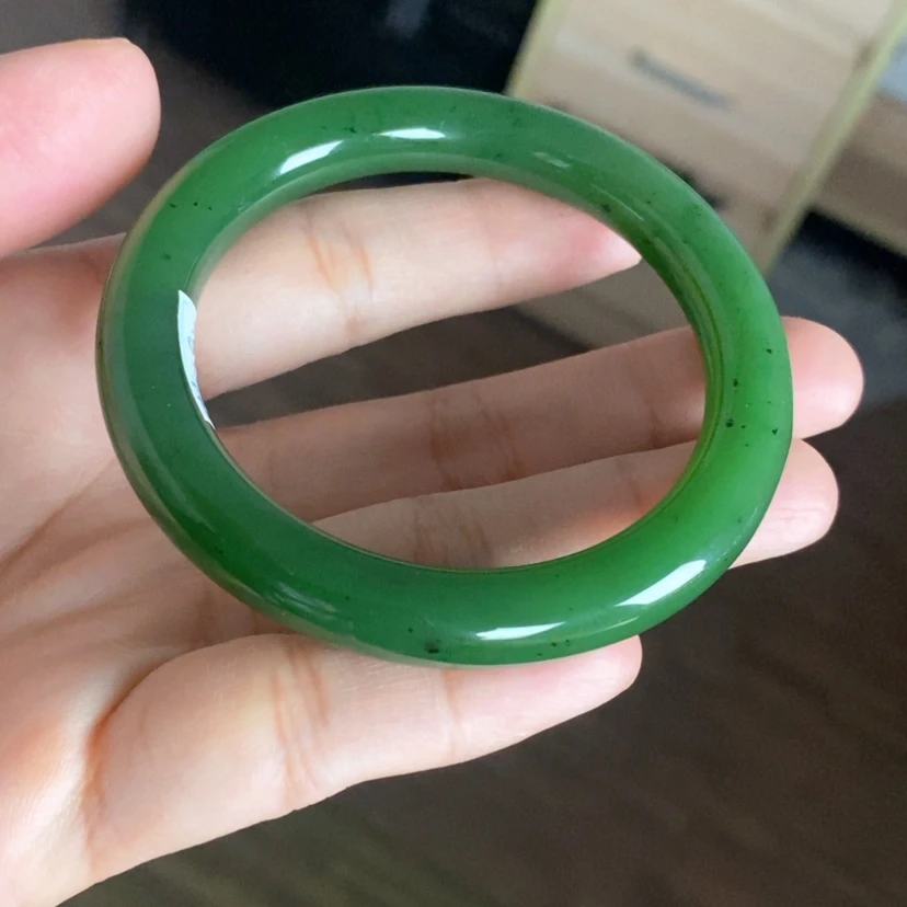 【闪购商品】未镶嵌手镯和田玉（碧玉）